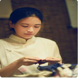 李菁