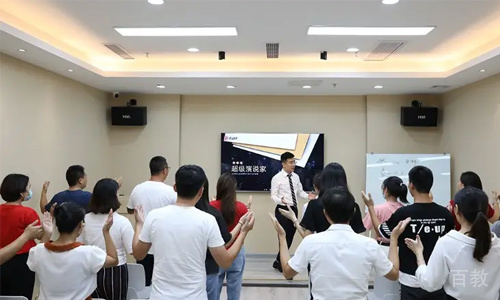 学员上课情况