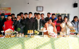 上海辅中课程中心师生合照