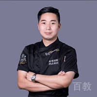严子宸
