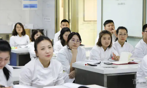 学员上课情况