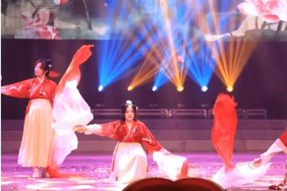 活动表演
