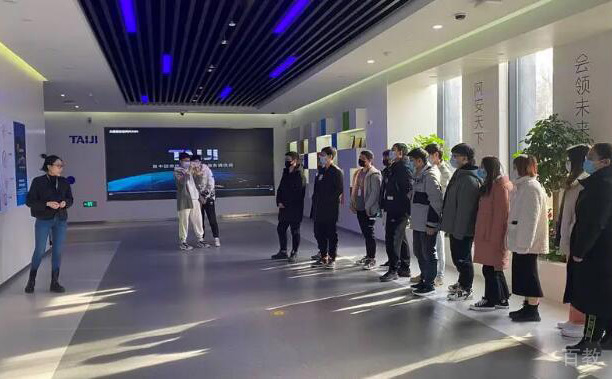 长沙弘成IT教育文化教育