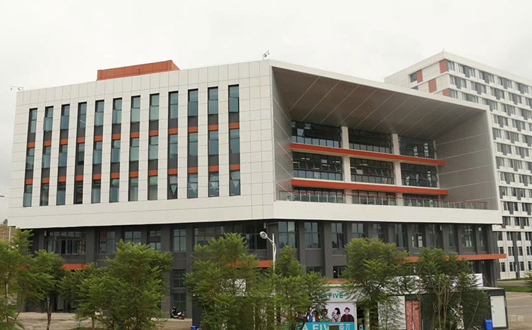 学校环境