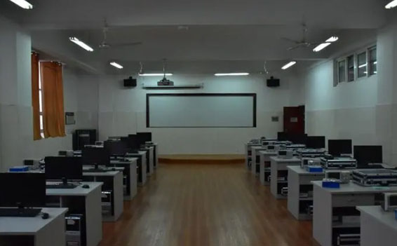上海程控教育学院环境