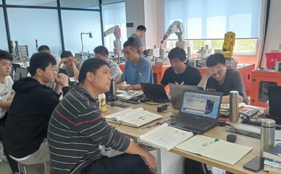 上海程控教育学院环境
