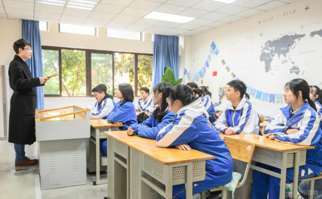 成都石室中学北湖校区AP课程中心校园环境