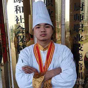 何老师