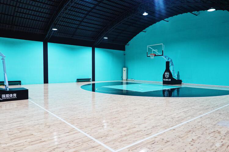 天津中体能篮球训练场