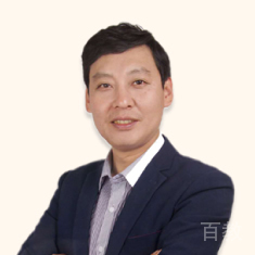 王建华