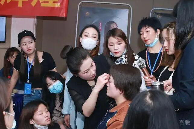 学员上课照片