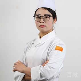 范英英
