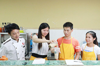 学员上课照片