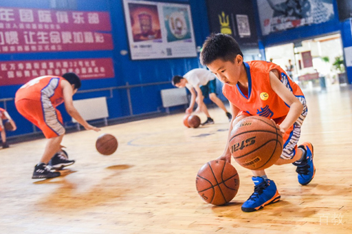 北京优肯篮球校区学员上课场景展示