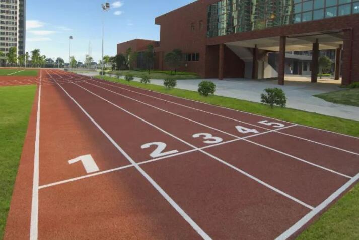 北京享学未来国际教育操场跑道