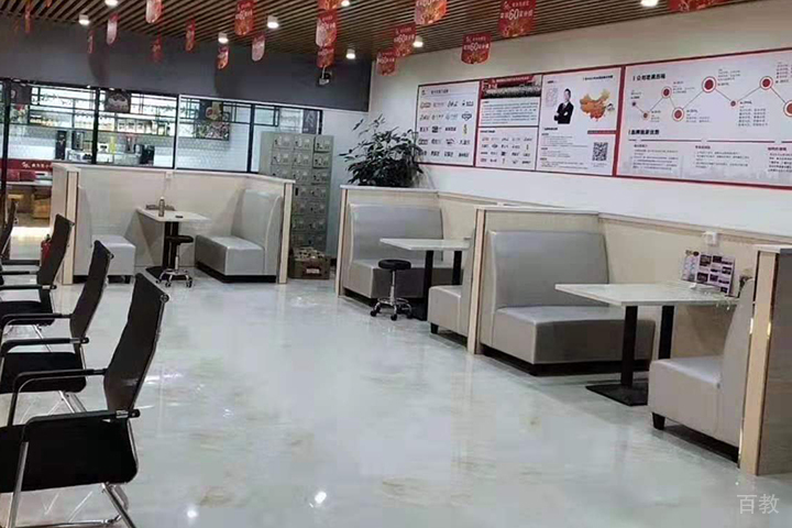 上海食为先小吃大厅环境