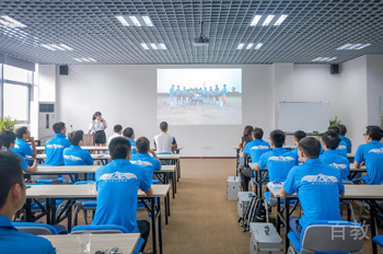 学员上课情况