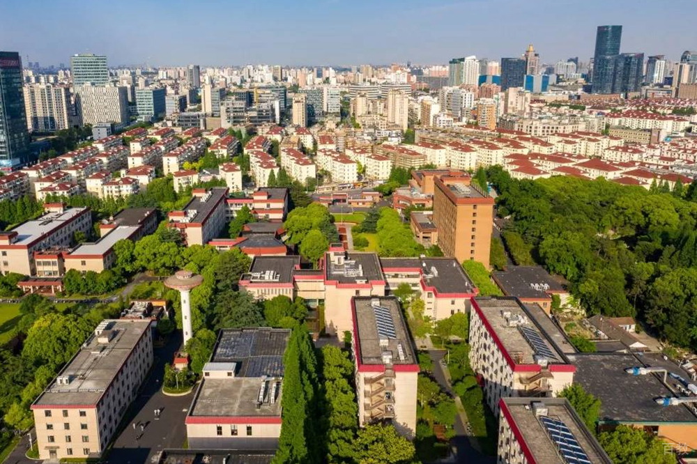 校院一瞰