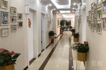 学校走廊