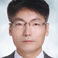 丁教授 　　