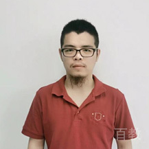 潘依明