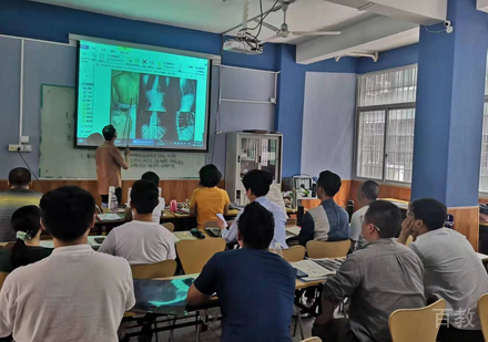 武汉闽医堂线下校区学员上课场景展示