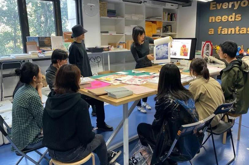 学生上课