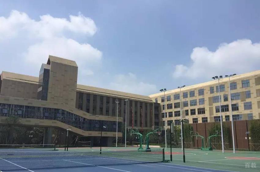 学校操场