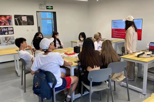 交大国际本科线下校区学员学习场景展示