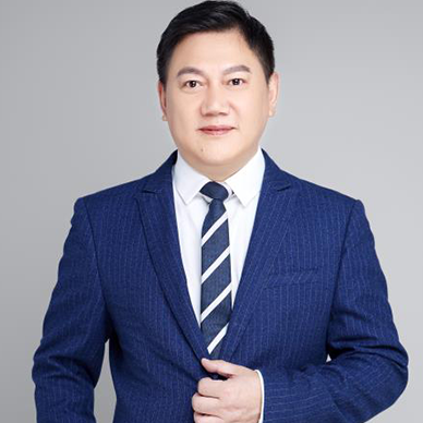 潘飞