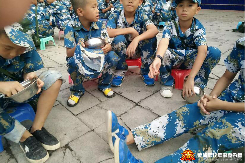 学员休息照片