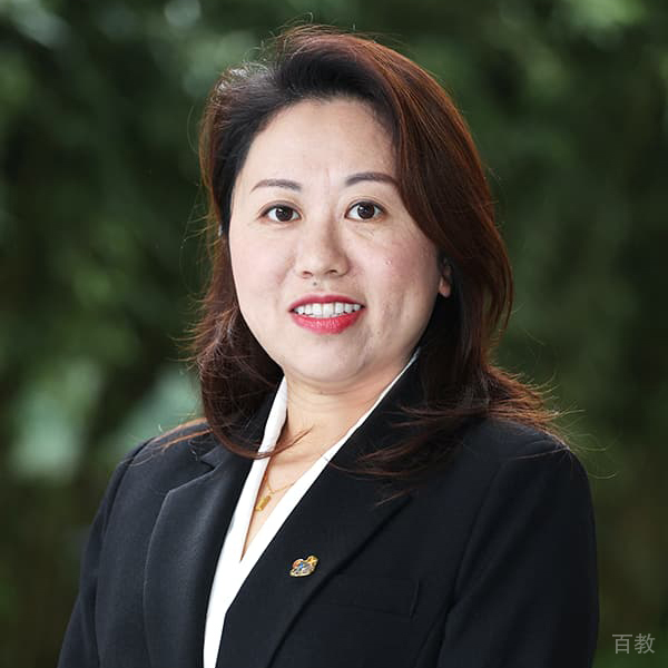 罗玲女士
