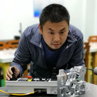 刘晓明