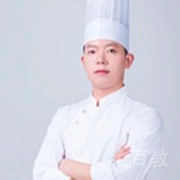 秦明