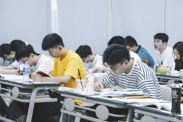校园学习环境
