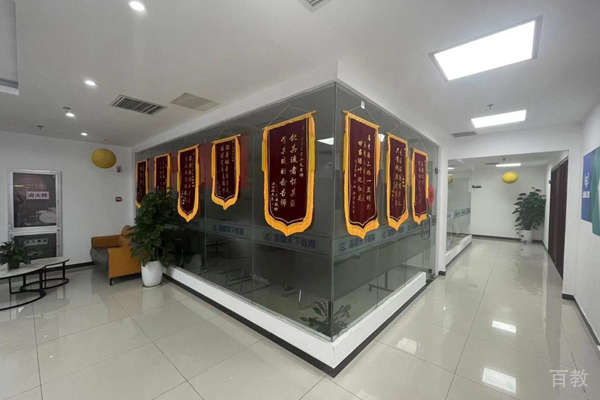 学校环境照片