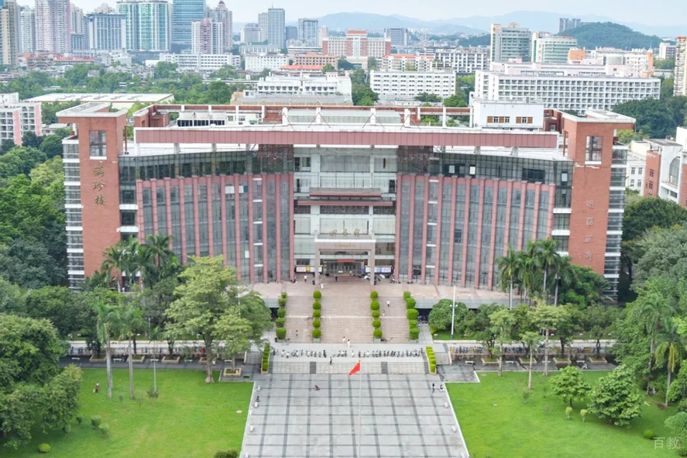校区全景环境
