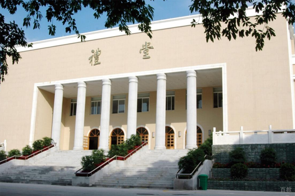 学校礼堂环境