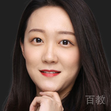 鞠凌卉