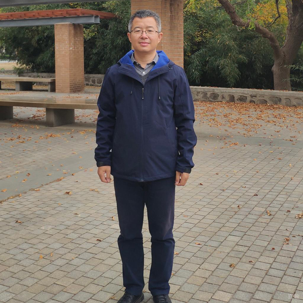 张卫军