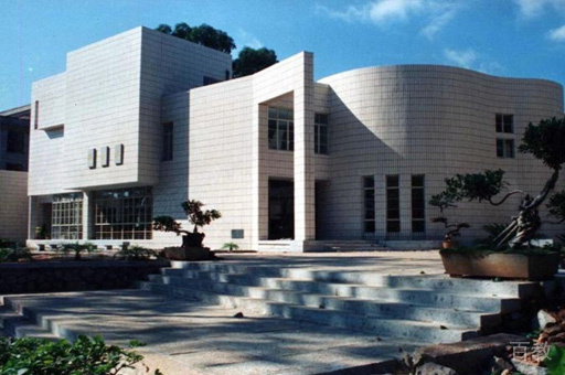 学校建筑环境