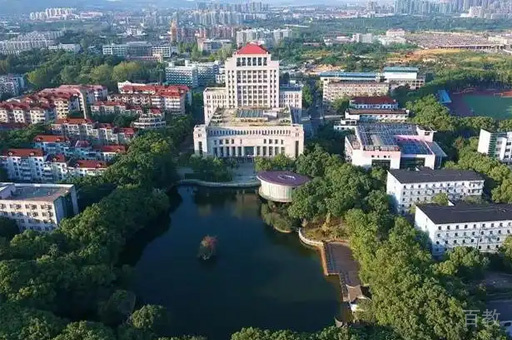 学校建筑环境