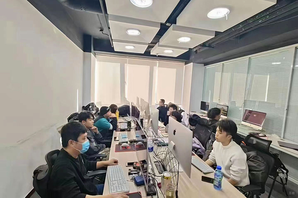 认真的学习学生相册