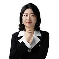田雪老师