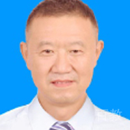 潘 银 华