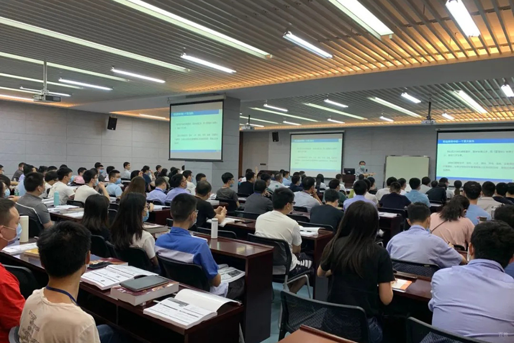 学生上课相册