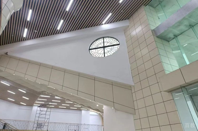 学校宿舍环境