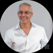 David Moradian老