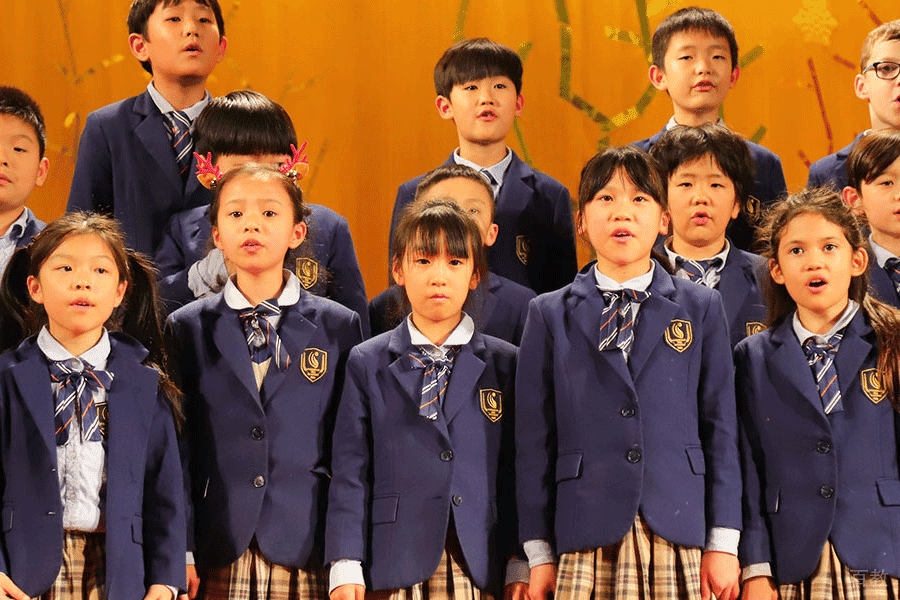 学生留影