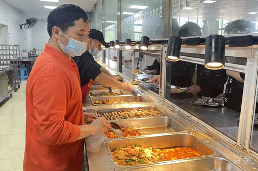 食堂环境
